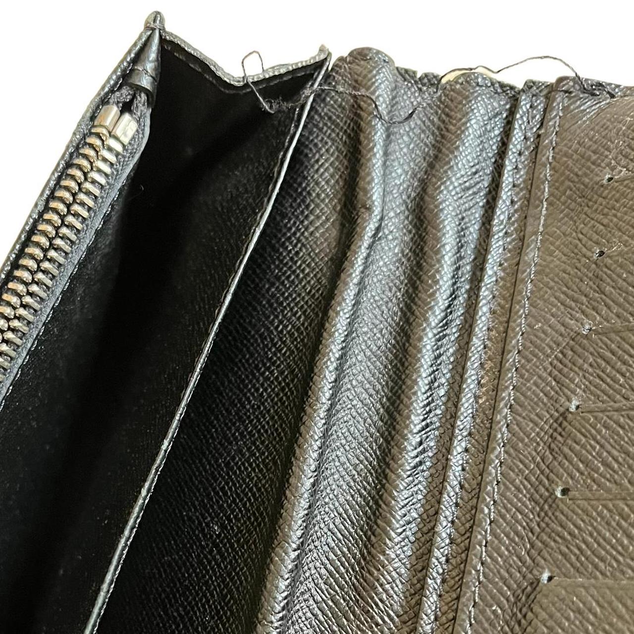 Louis Vuitton Women's Black Wallet-purses (4)