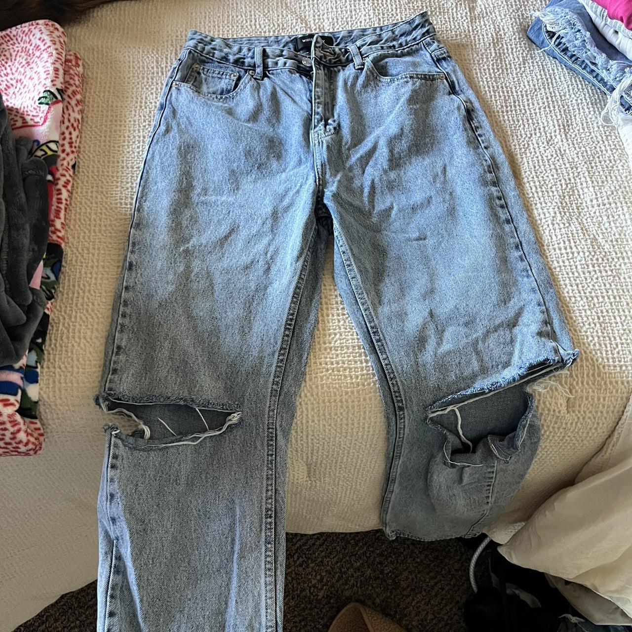 White Fox Jeans Rips at knees super cute - Depop