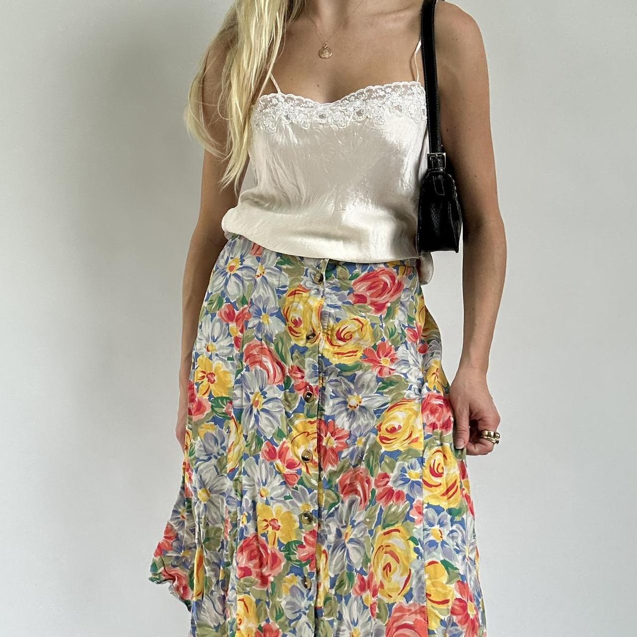 Vintage 90s floral midi skirt Classic floral skirt