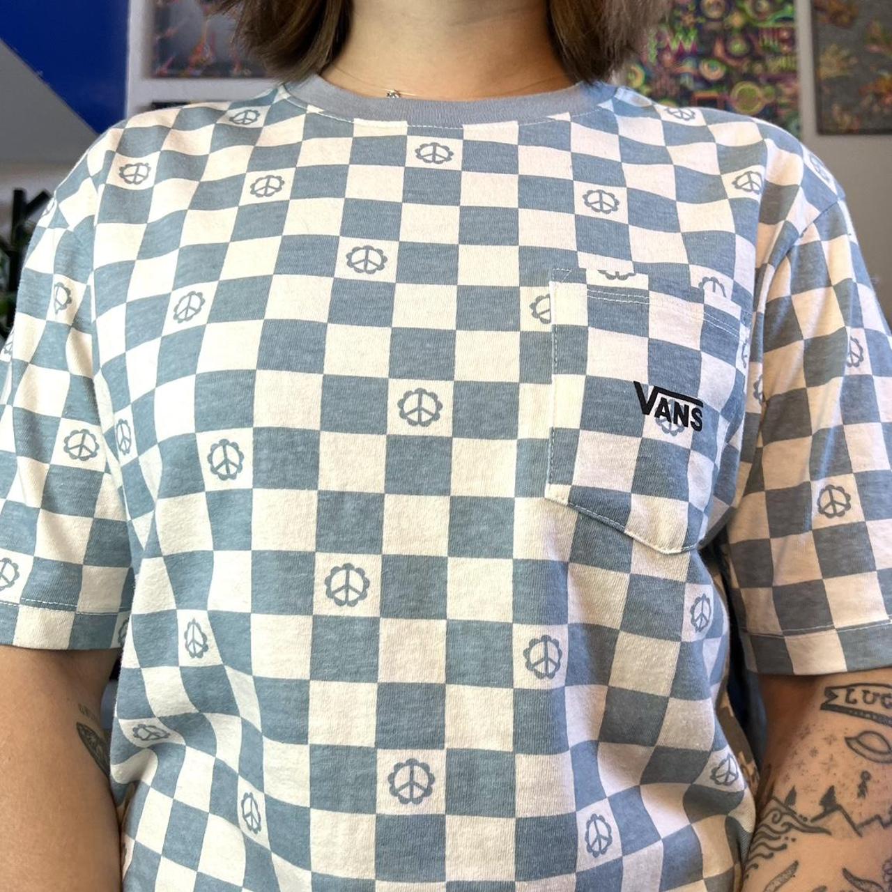 VANS checkered tee 💙, Never worn, Size s, seen on 5’2”