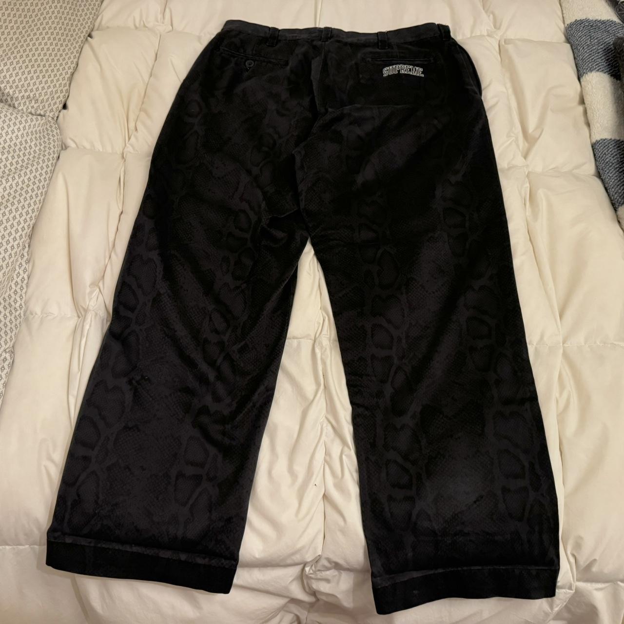Supreme 24SS Snake Print Chino Pant（Supreme 面倒くさ Snake
