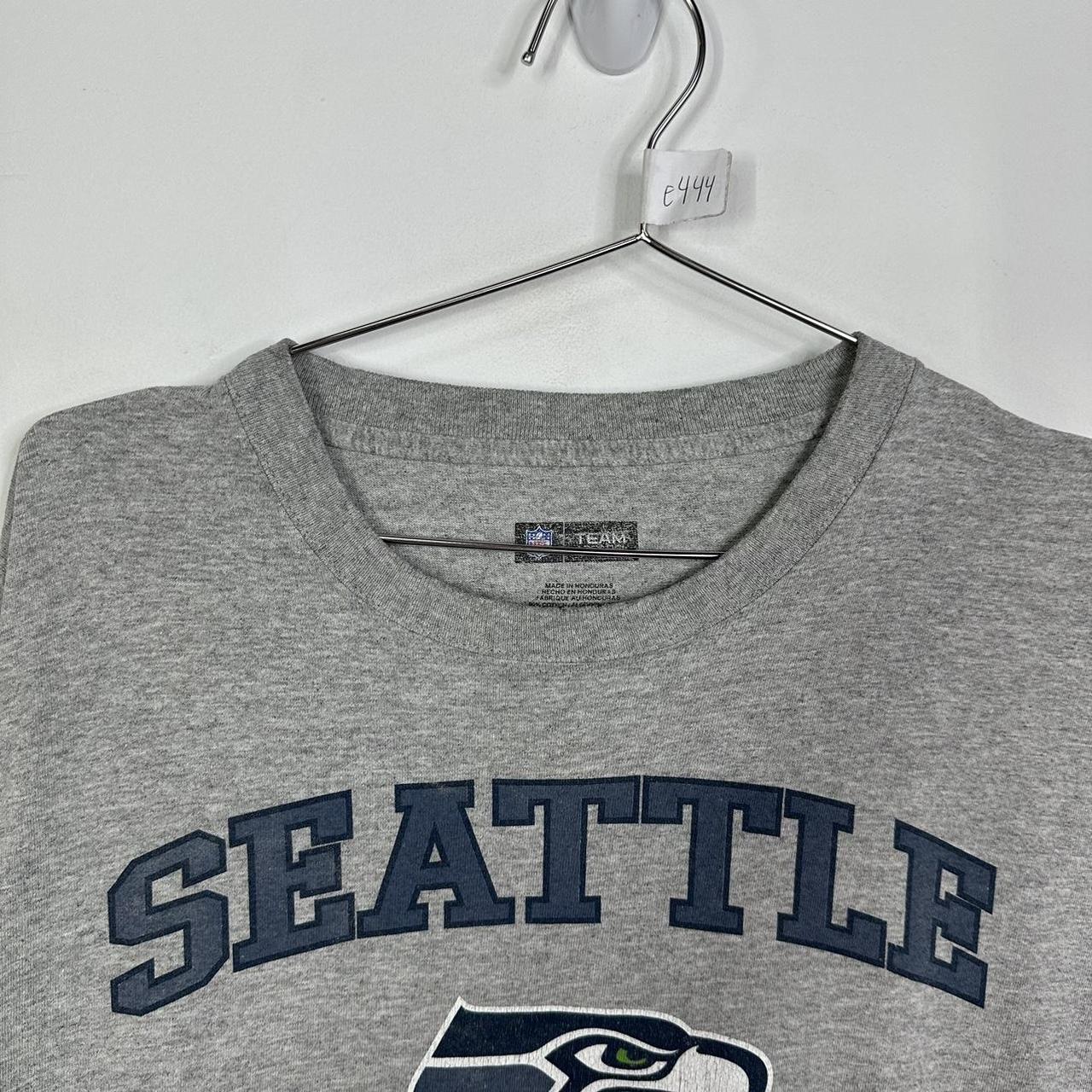 Vintage Seattle Seahawks Tee Blue and white Y2K - Depop