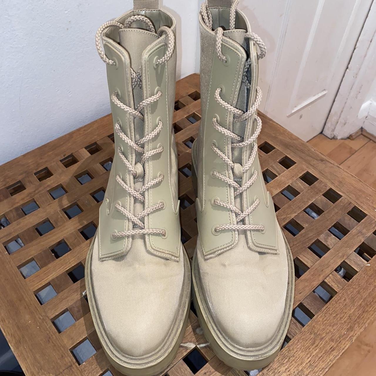 Zara boots Wore very few times, great conditions... Depop