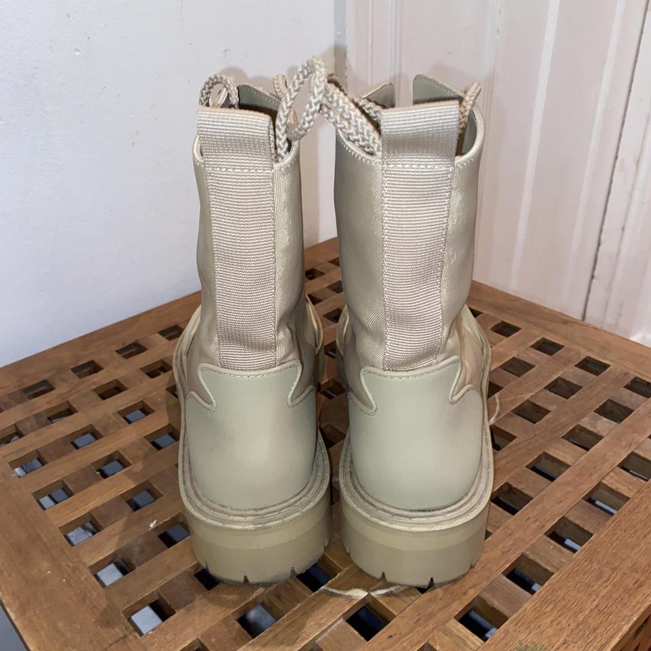 Zara boots Wore very few times, great conditions... Depop