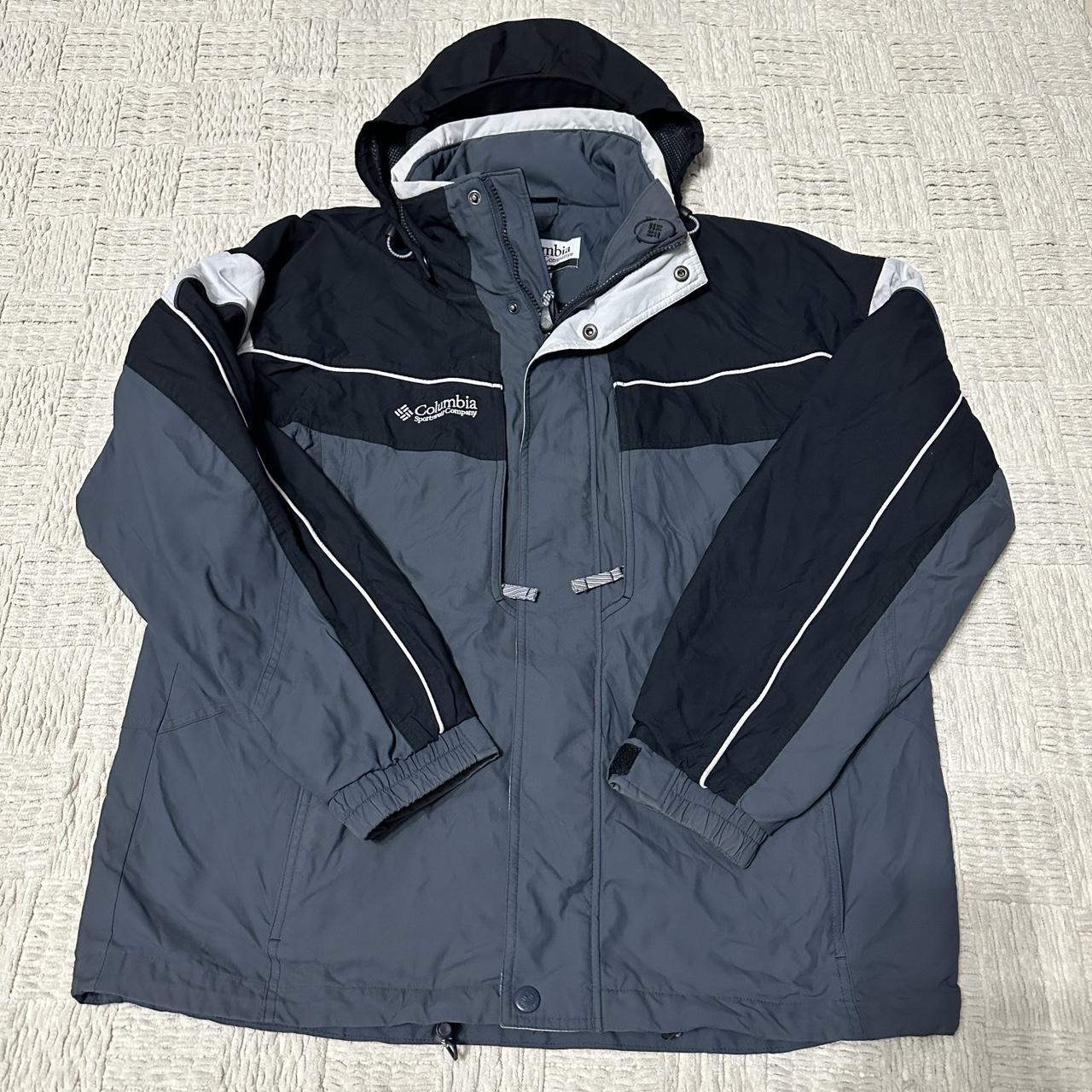 Columbia Sportswear Men's Grey and Black Jacket | Depop