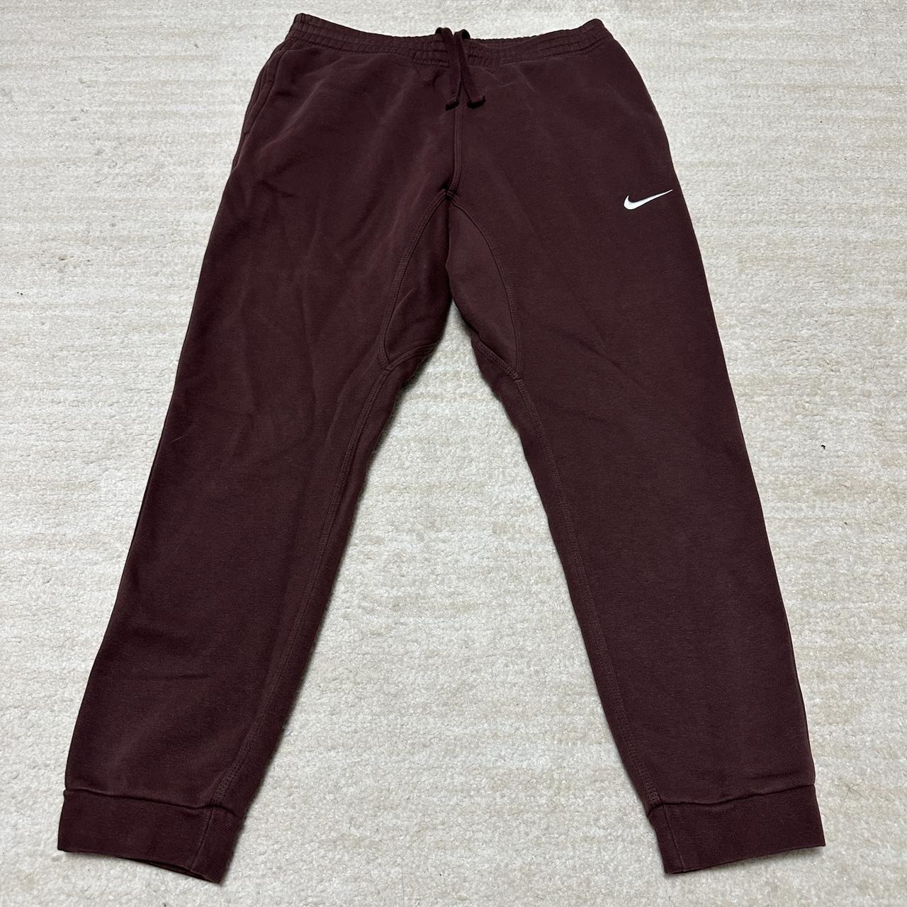 Nike maroon joggers best sale