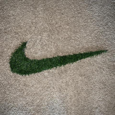 green nike logo tick / swoosh patch 🌱 see second pic - Depop