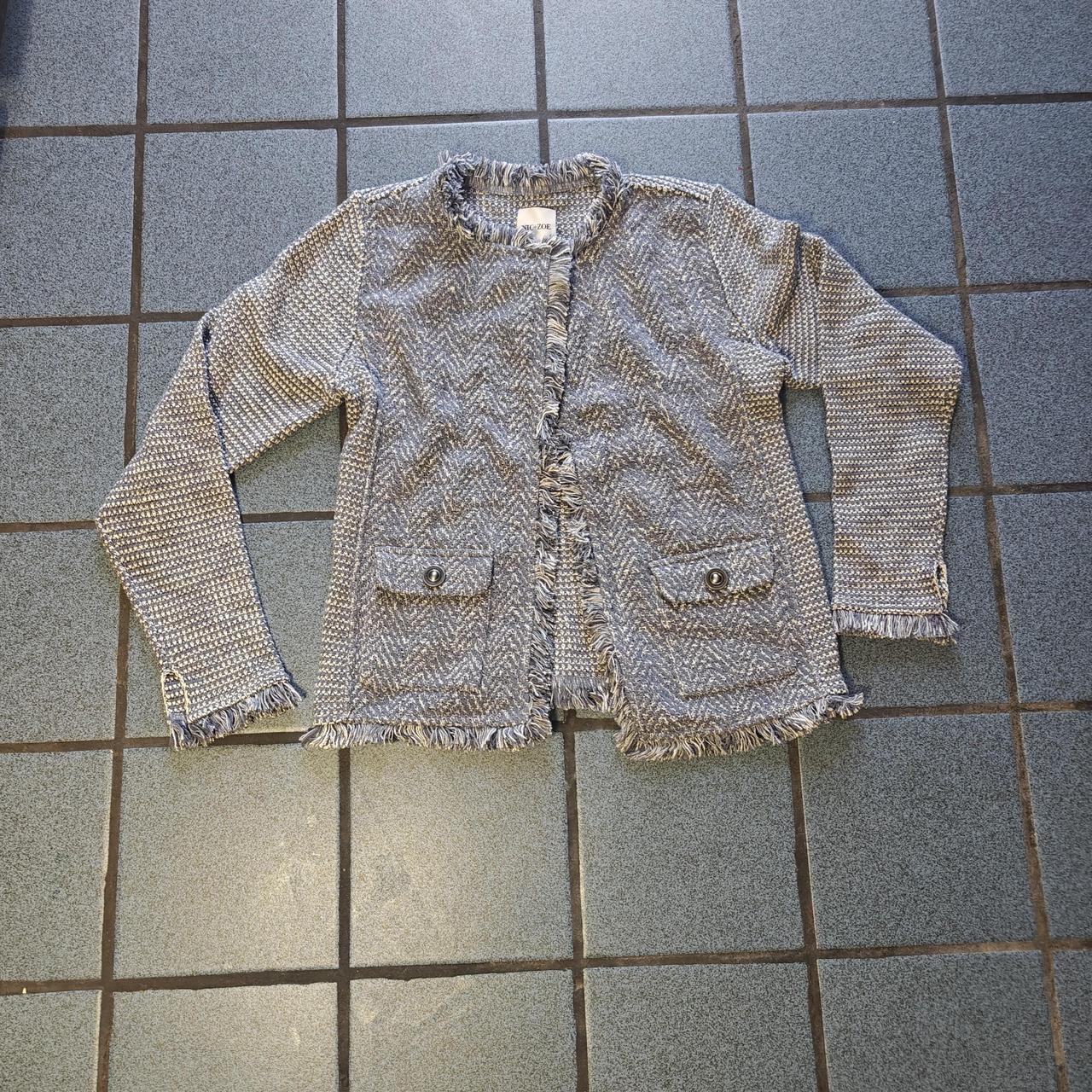 item listed by anais11111