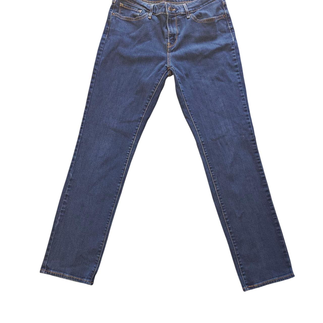 item listed by anais11111