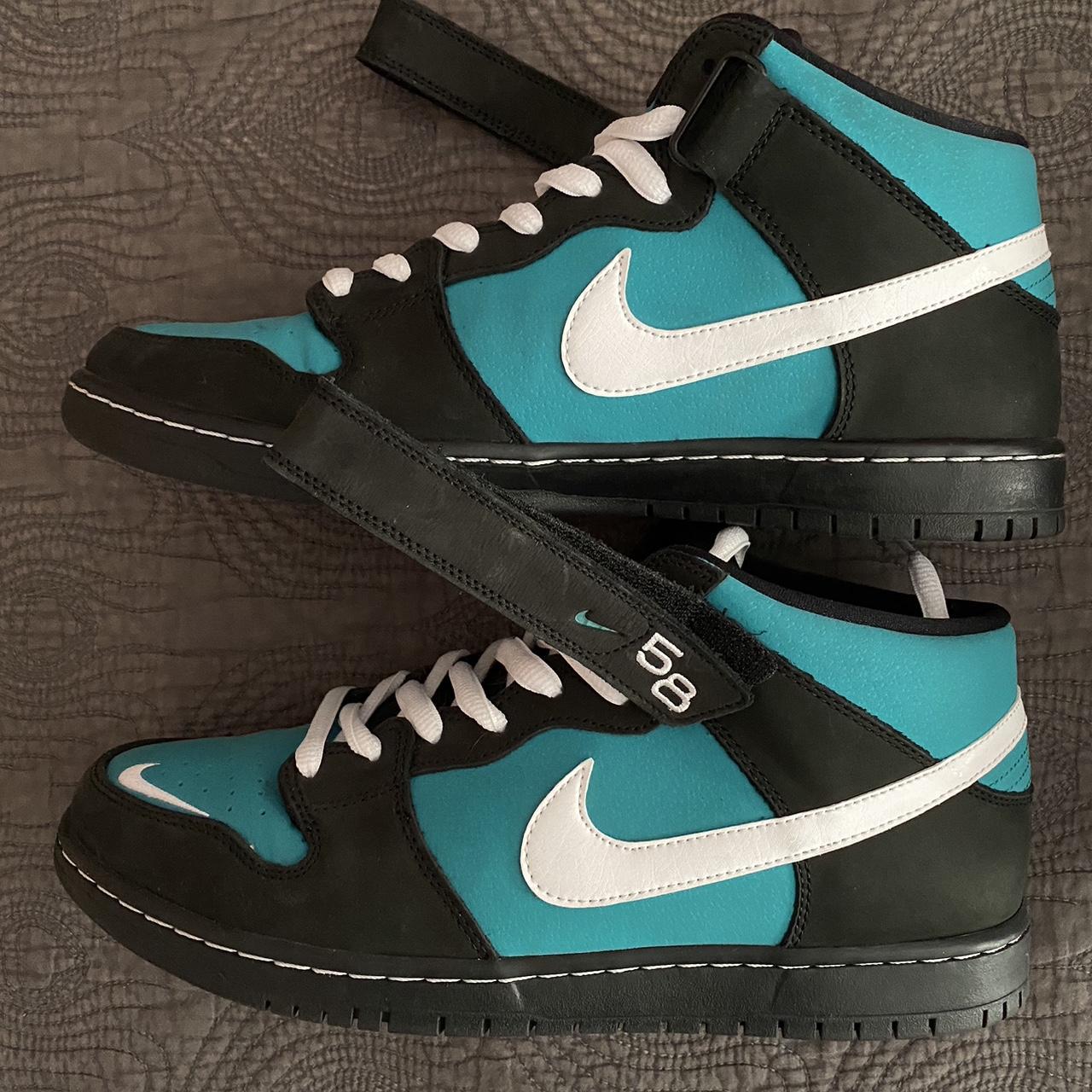 sb dunk mid pro freshwater