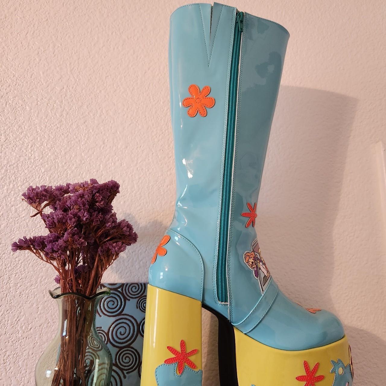 ScoobyDoo boots size 9 never worn Depop