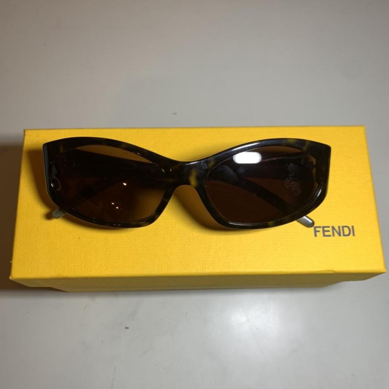 Fendi Women's Brown and Black Sunglasses | Depop