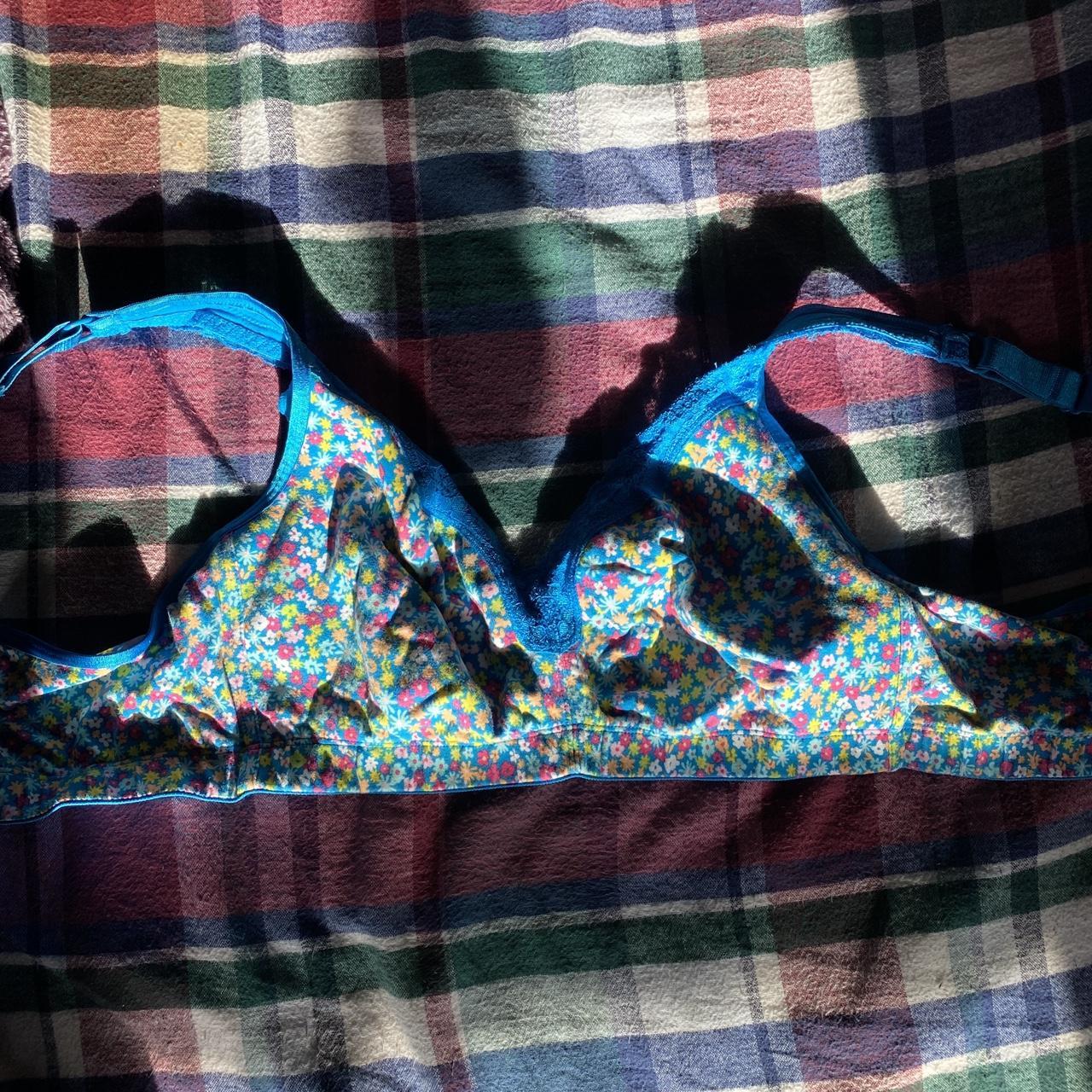 Catherines Blue Floral Bra Size 44c Depop