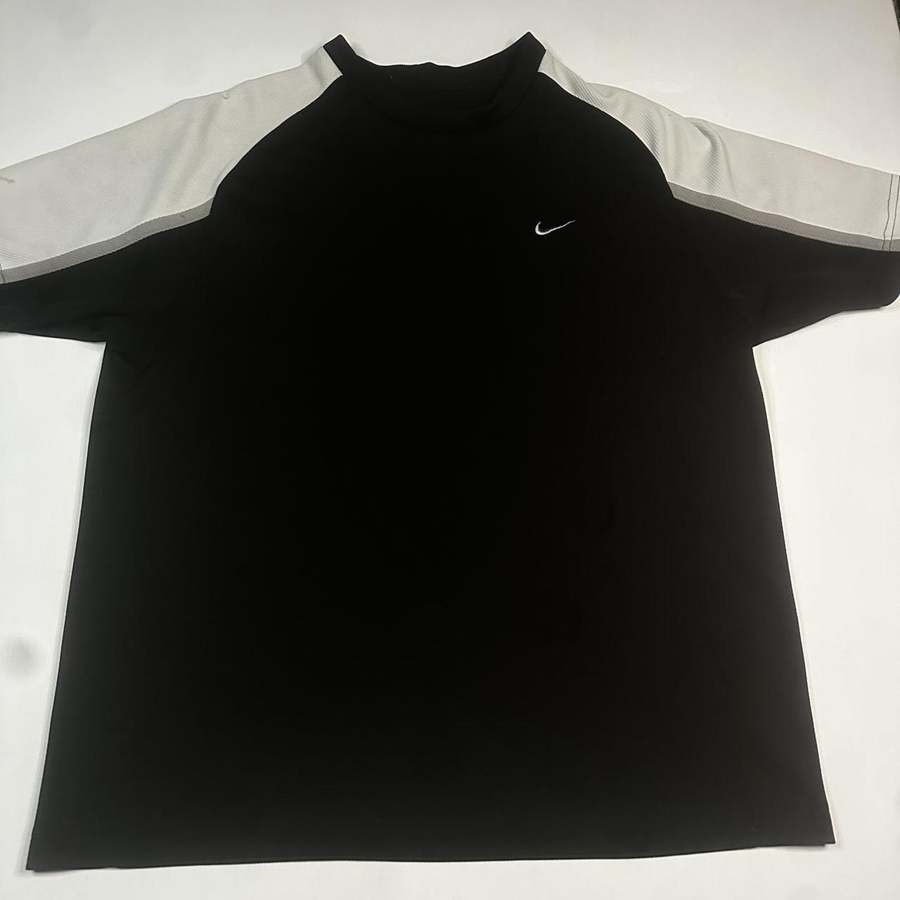 Size Medium Vintage black grey white NIKE T Shirt. Depop