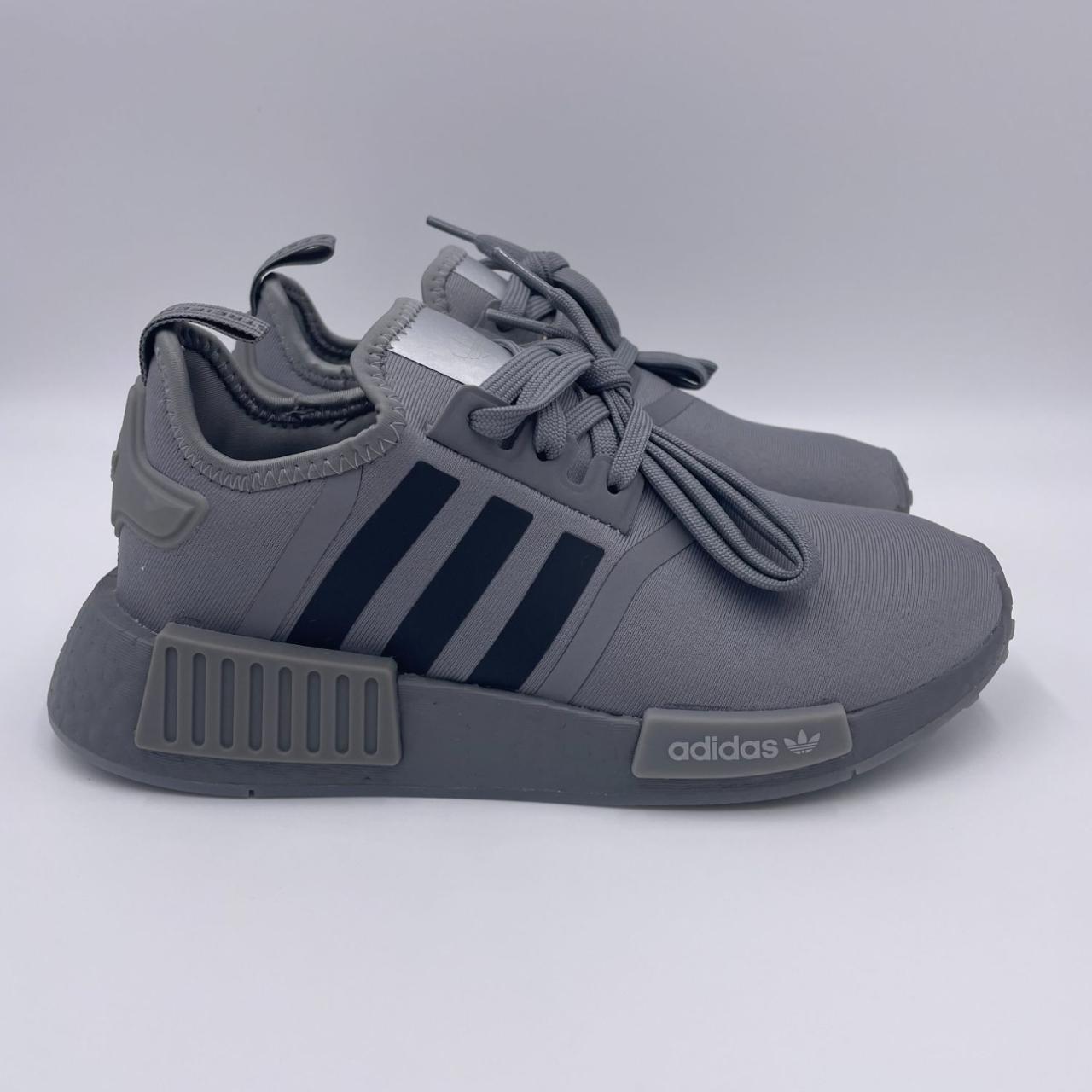 Adidas nmd r1 hotsell grey white womens trainers