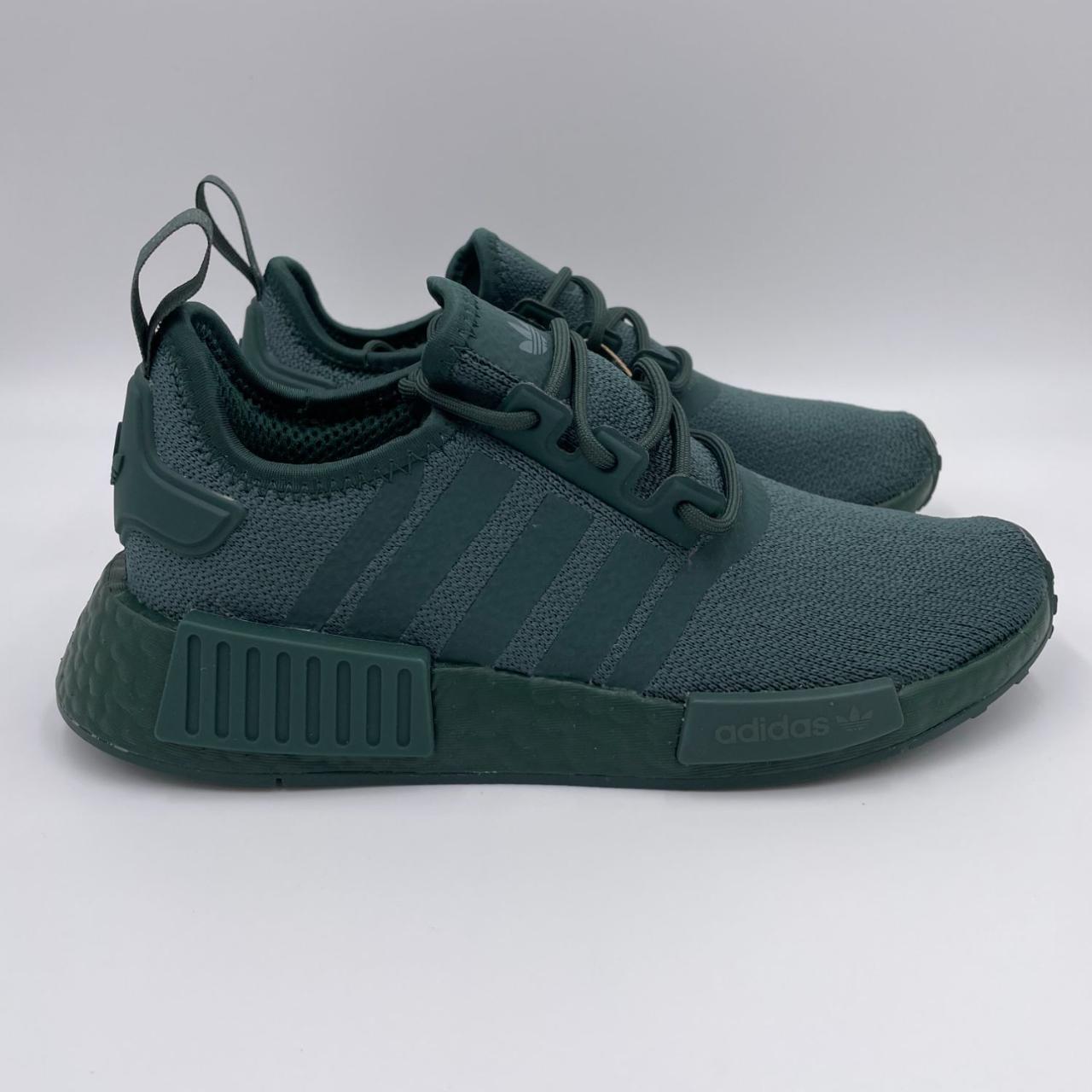 Nmd r1 green womens hotsell