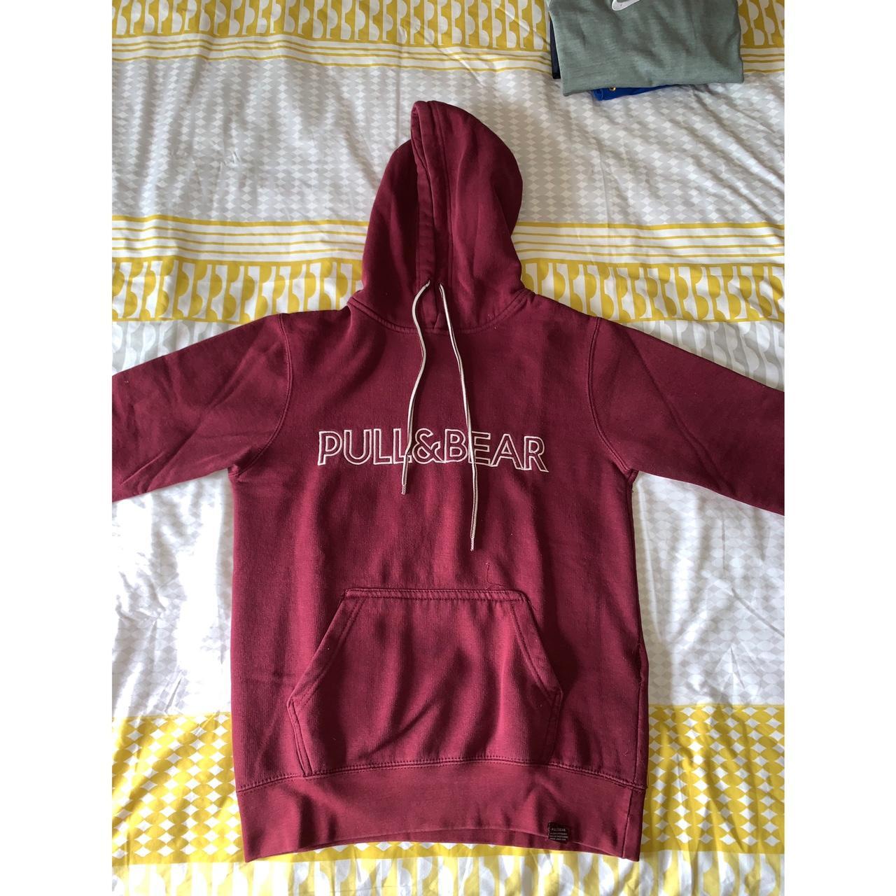 Pull and bear burgundy hoodie hot sale