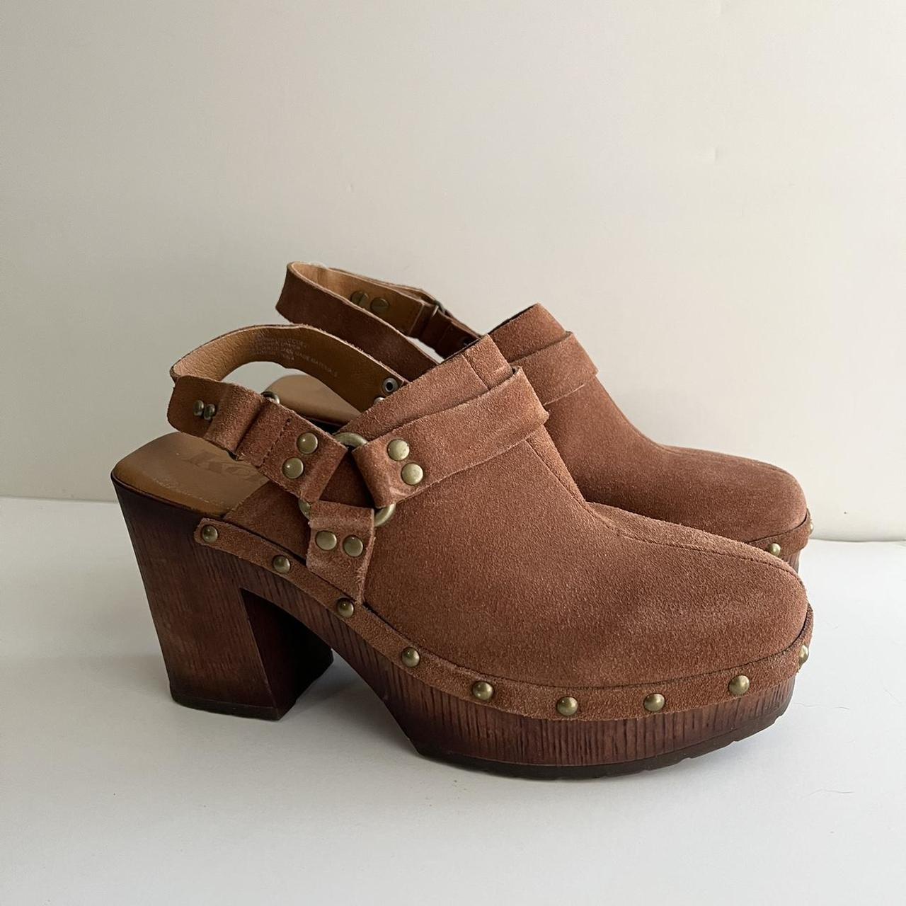 Korks clogs hot sale