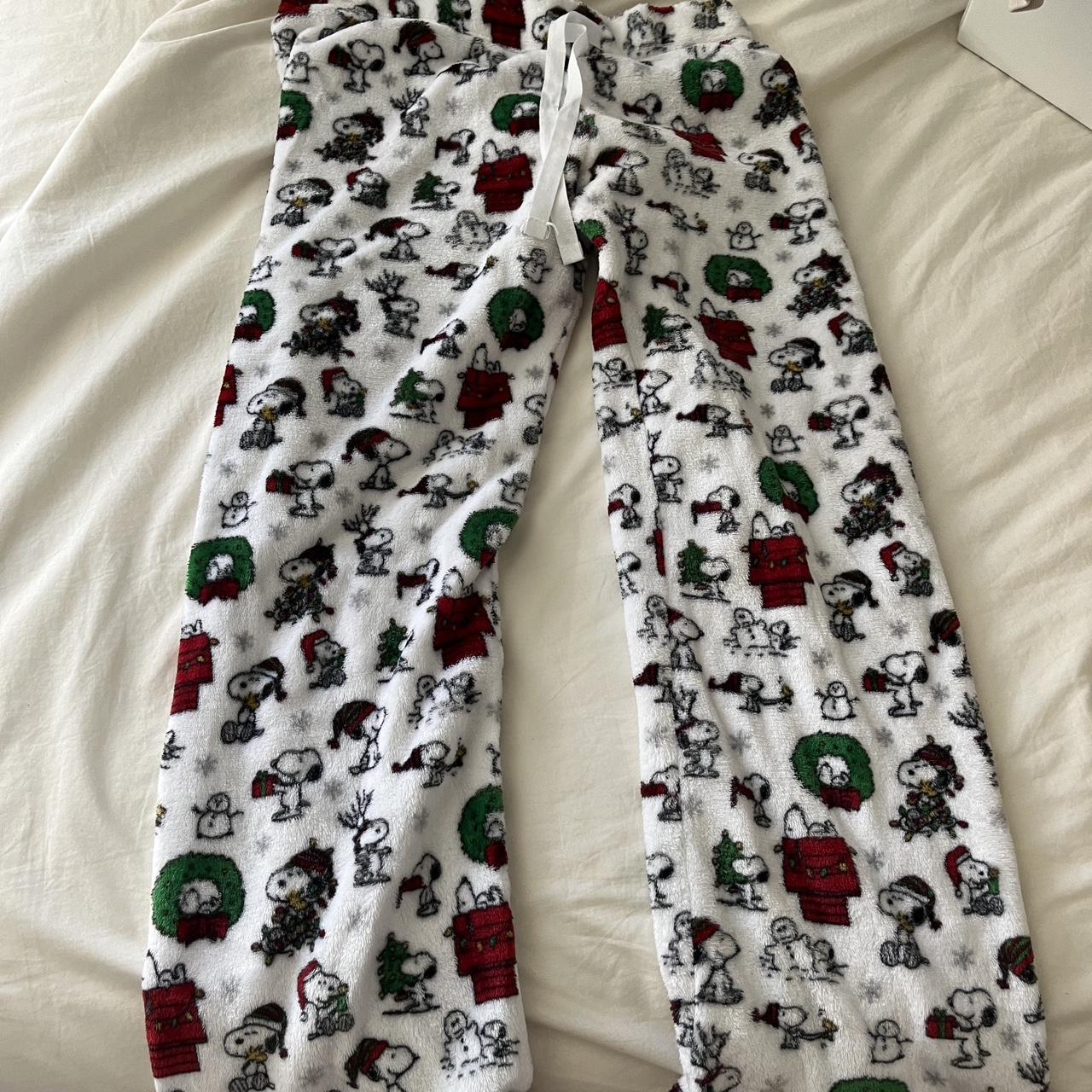 peanuts fluffy christmas pj pants so comfy! size... Depop