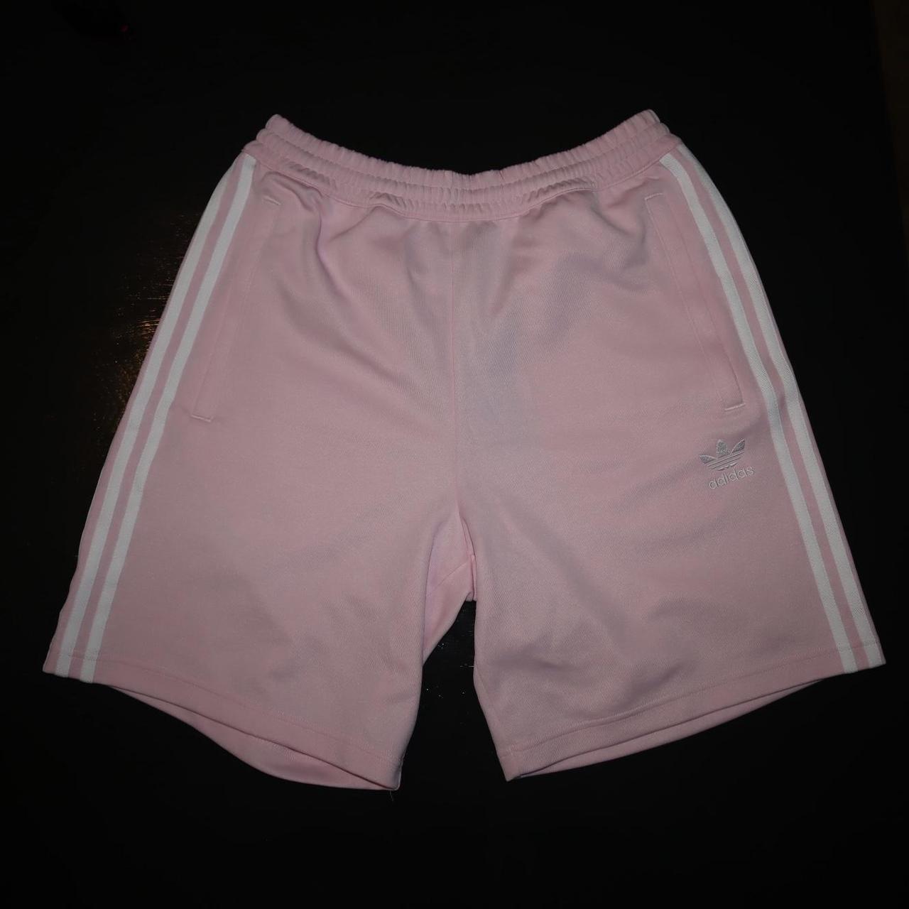 Adidas Originals Men's Pink and White Shorts | Depop