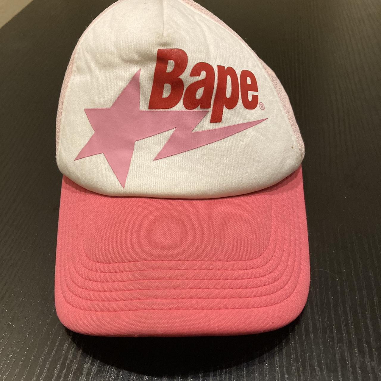 Pink on sale bape hat