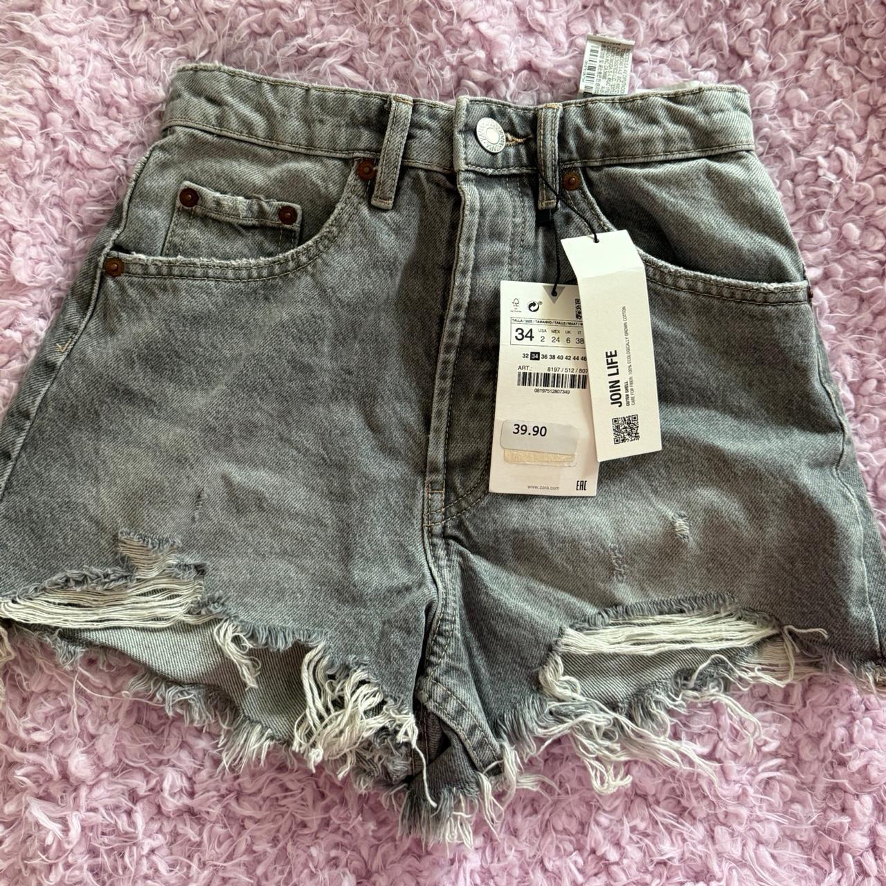item listed by clareesposito