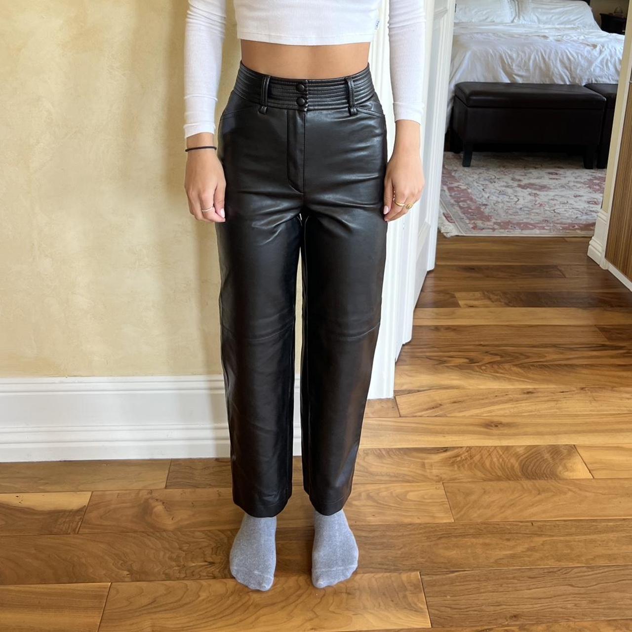 Aritzia Wilfred funk leather pants Size 00 length... - Depop