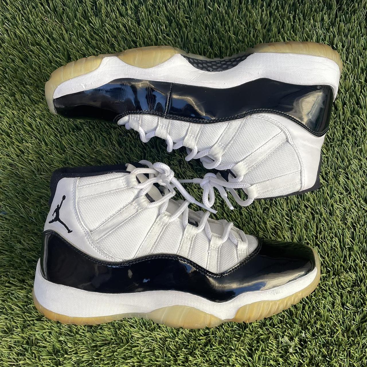 Jordan 11 concord yellowing sale