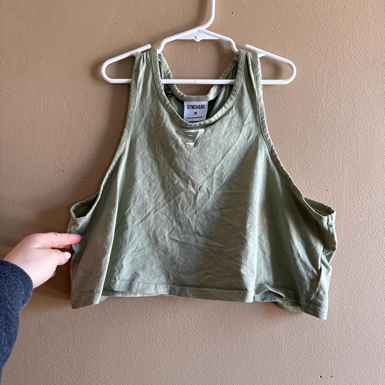 Gymshark Women's Crop top Green M – Sage green cropped