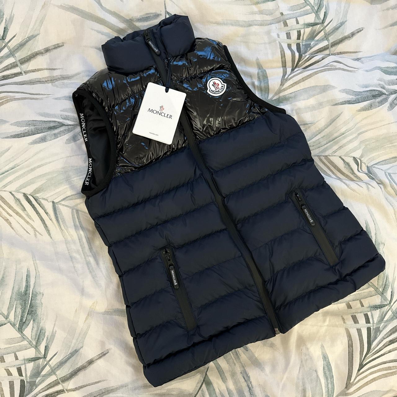 Moncler deals deneb vest