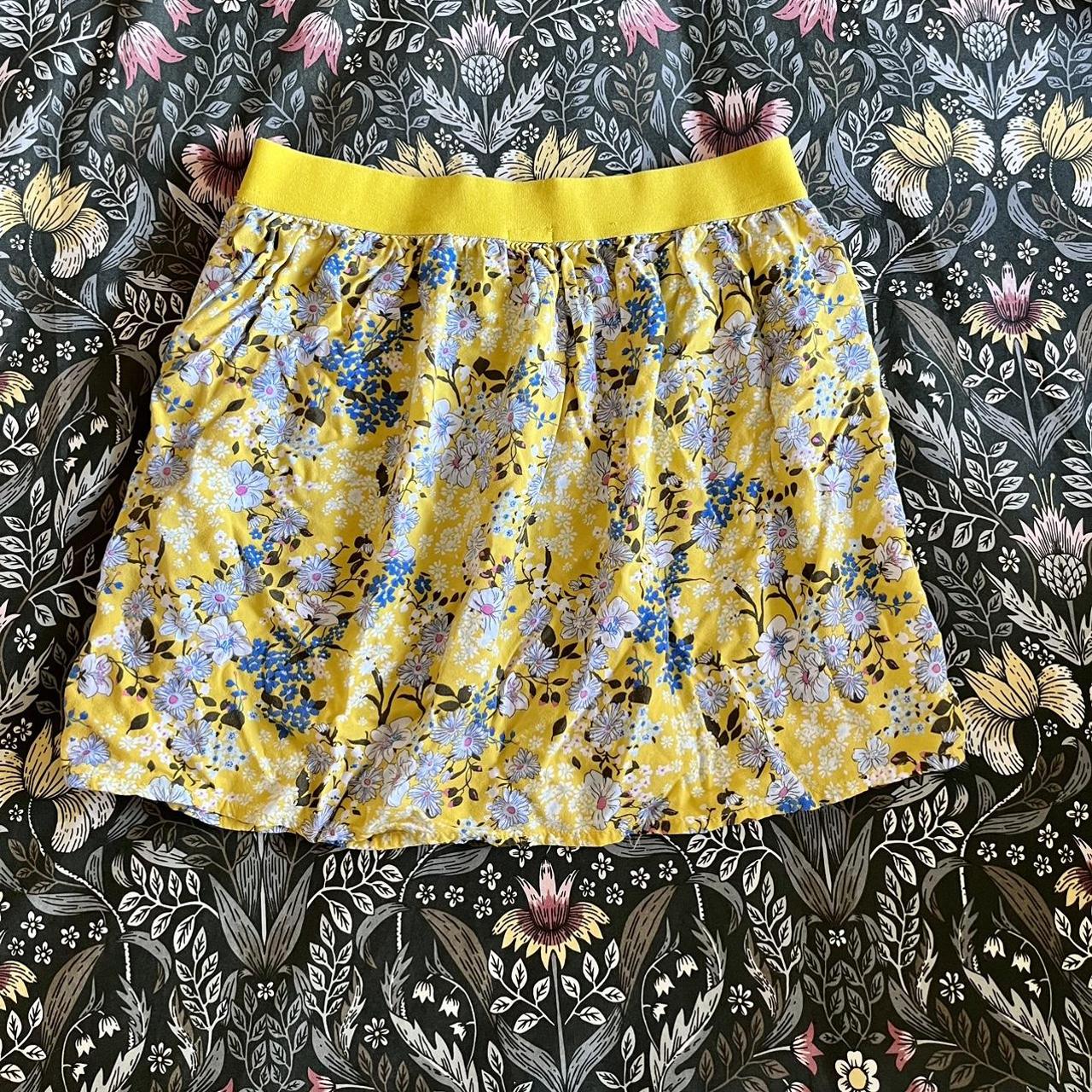 Old navy yellow outlet skirt