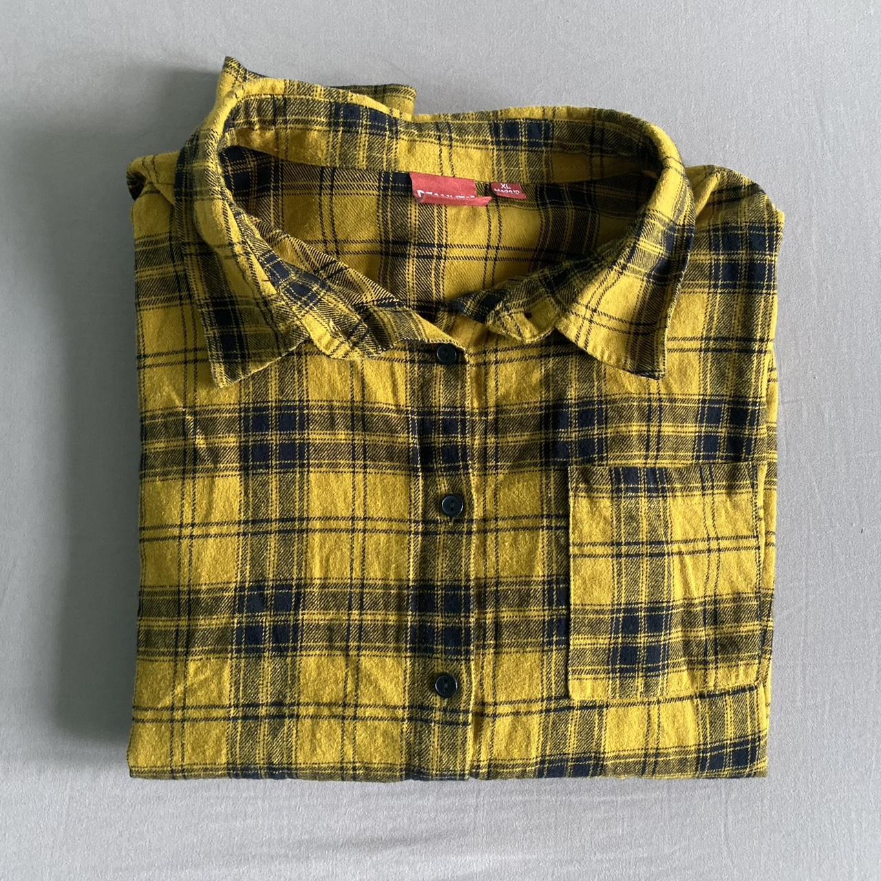 Women's Yellow and Black Shirt | Depop