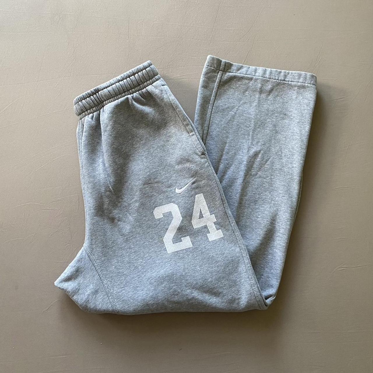 nike sweatpants classic