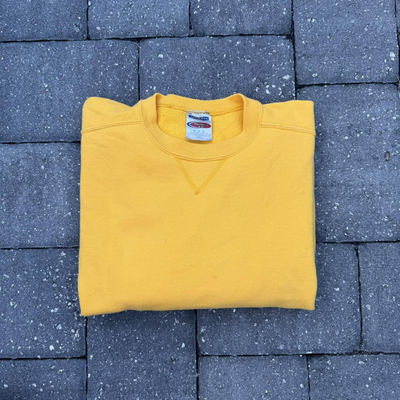 item listed by adinavanh