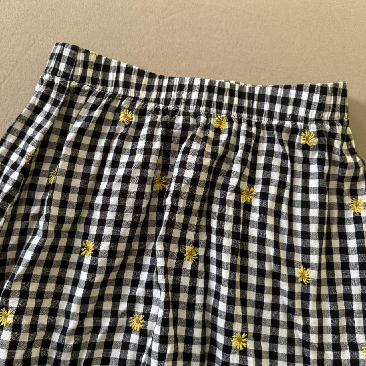 Old Navy Women's Casual Skirt Black/White XS – Old Navy Teired