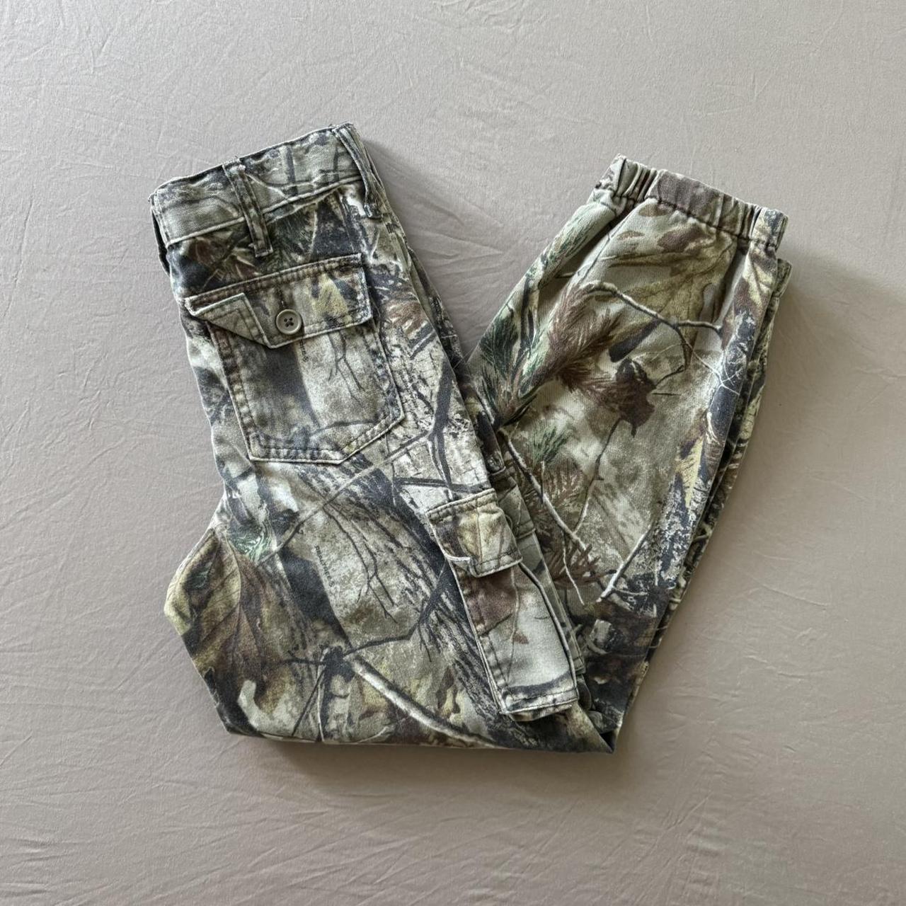 item listed by adinavanh