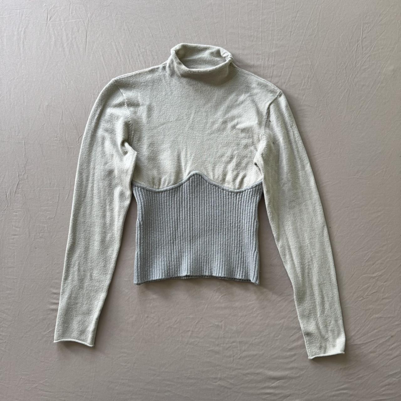 item listed by adinavanh