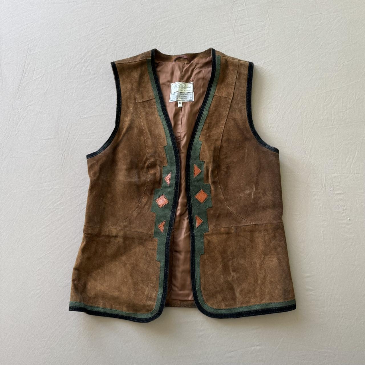 item listed by adinavanh