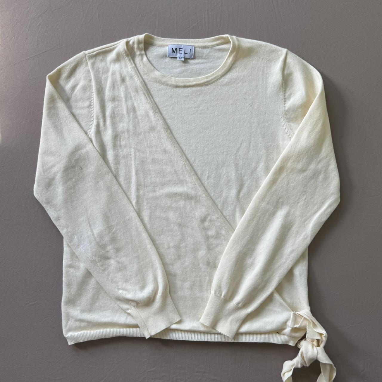 item listed by adinavanh