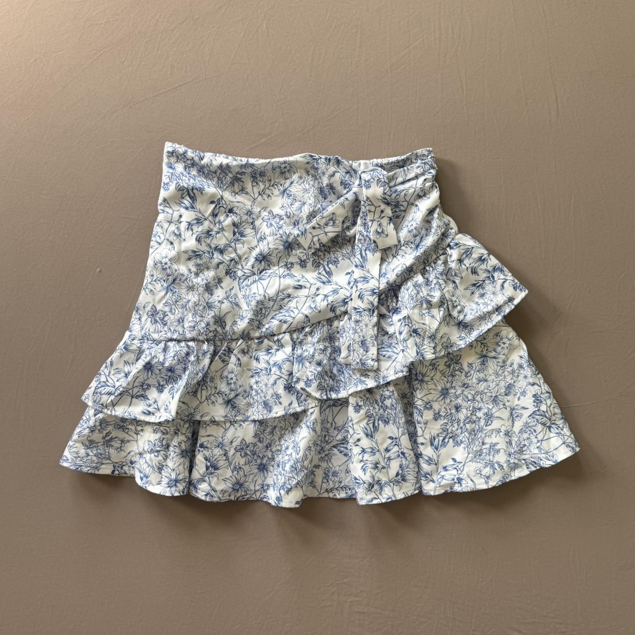 item listed by adinavanh