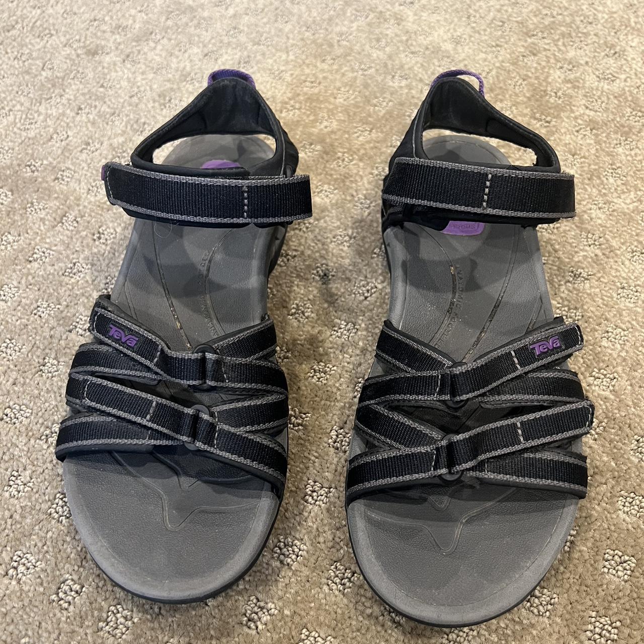 teva tirra sandals size 7