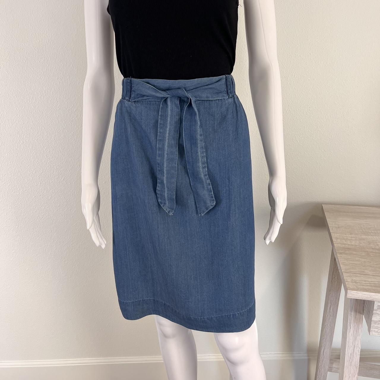 Joe Fresh womens midi denim skirt size Medium Depop