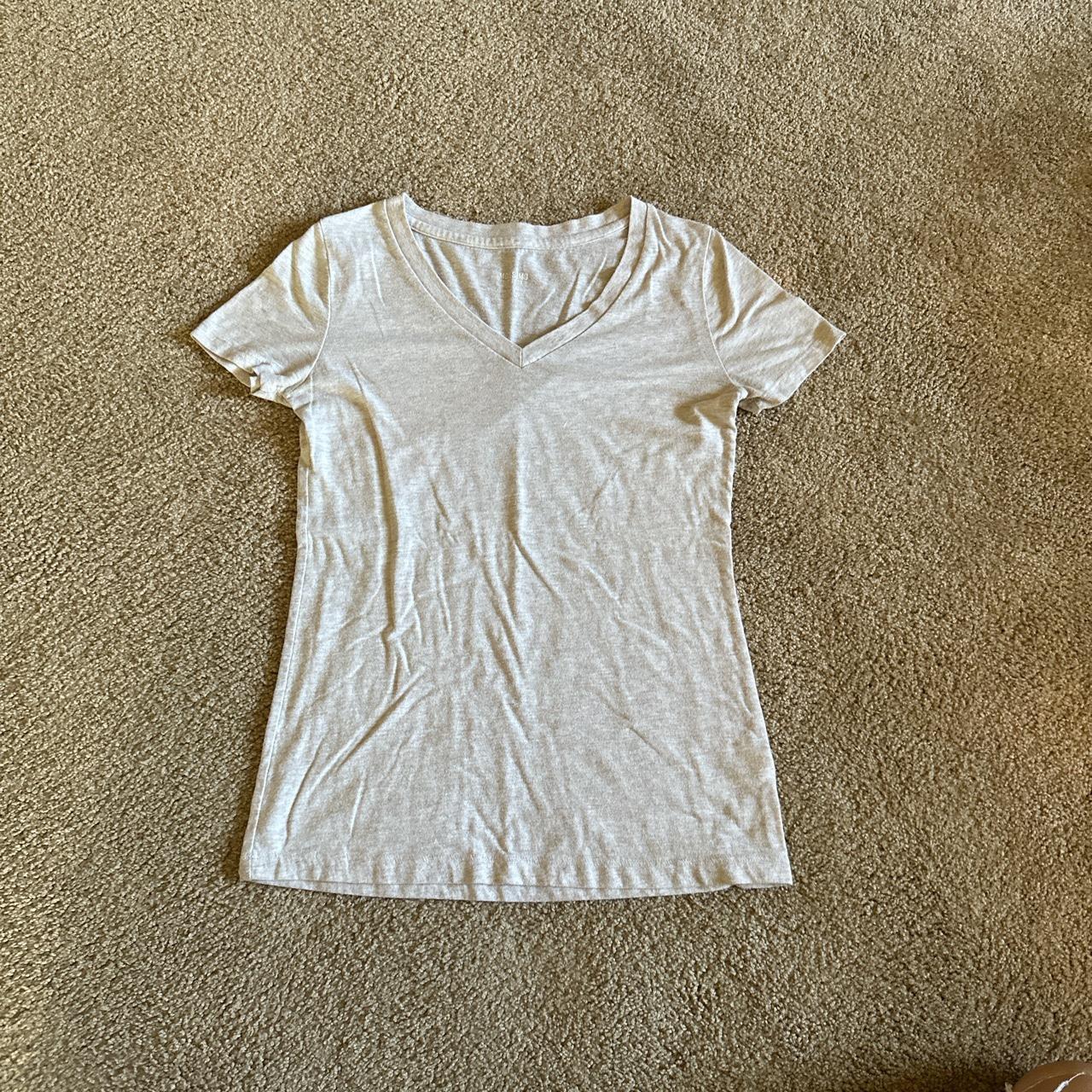 Beige Mossimo Vneck Tee Made in Guatemala Size S/P Depop