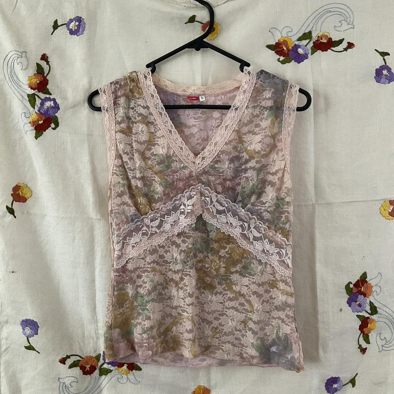 Sweet pastel floral top with pink lace... Depop