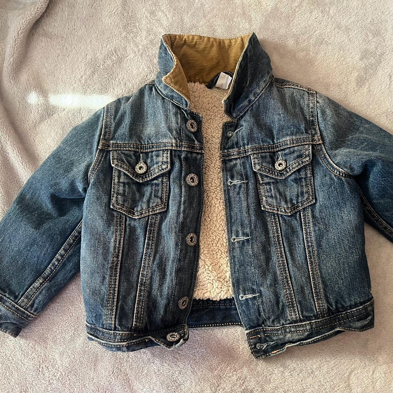 item listed by haileeeey