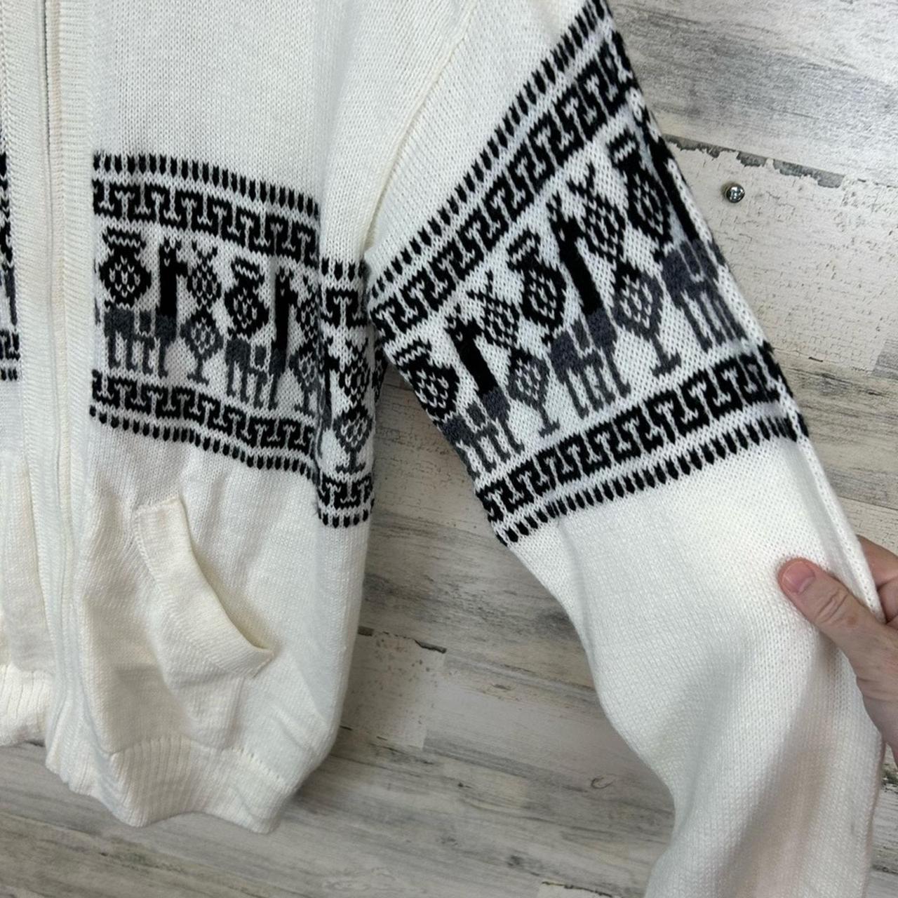 Source Unknown Women's Sweater - Black/Cream - XL… - image 3