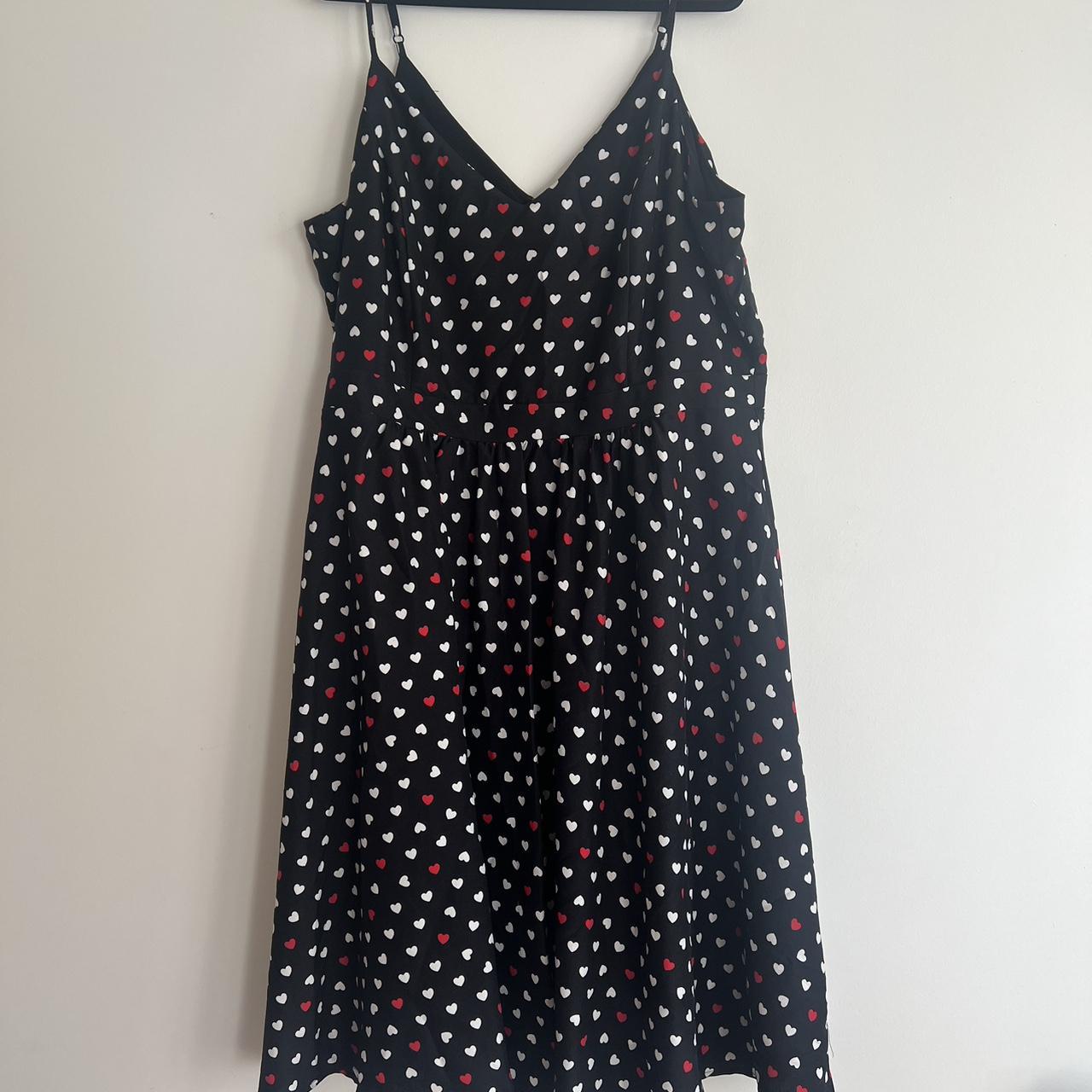 City Chic Heart Dress size S (18) - Depop