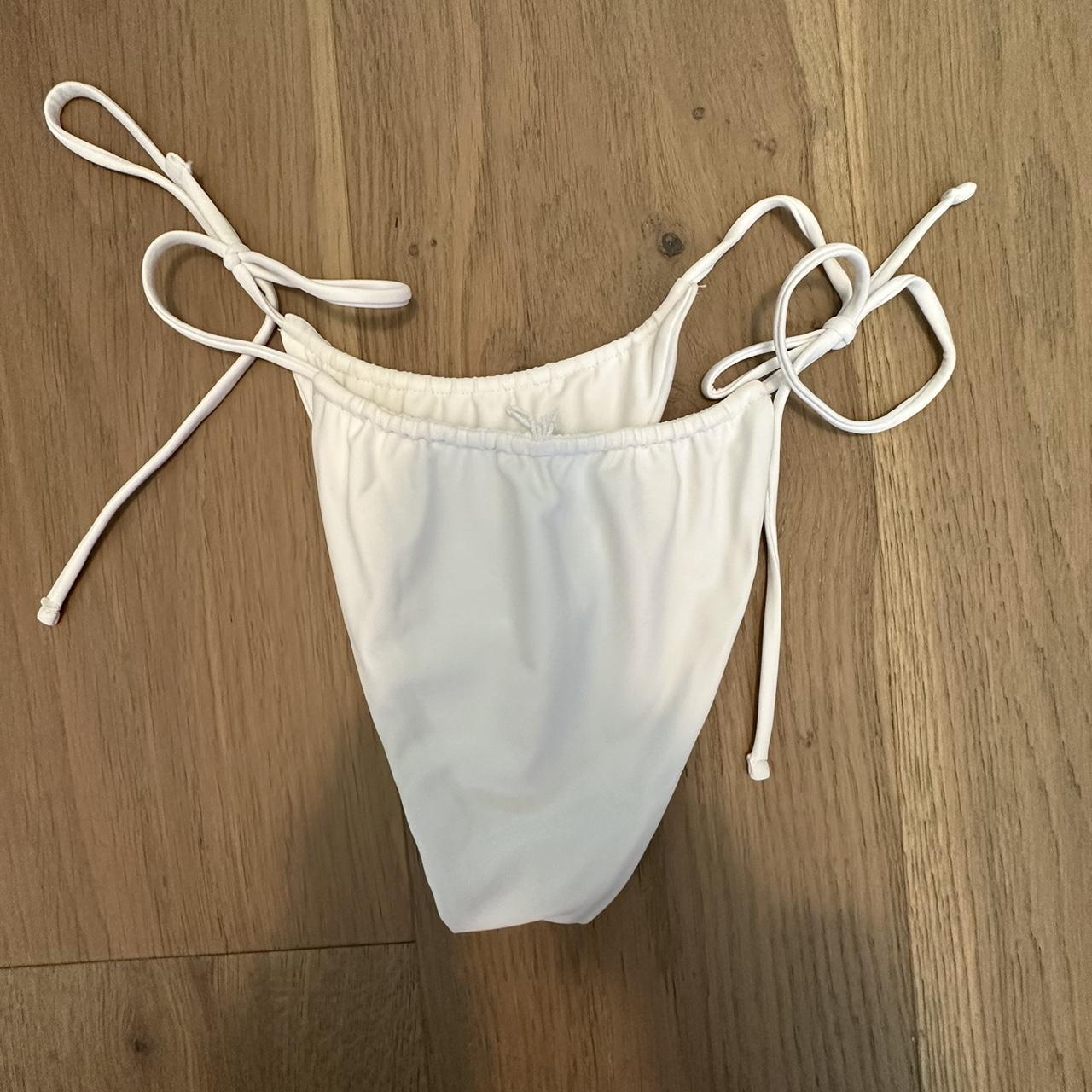 Glassons Women's White Bikiniandtankinibottoms Depop
