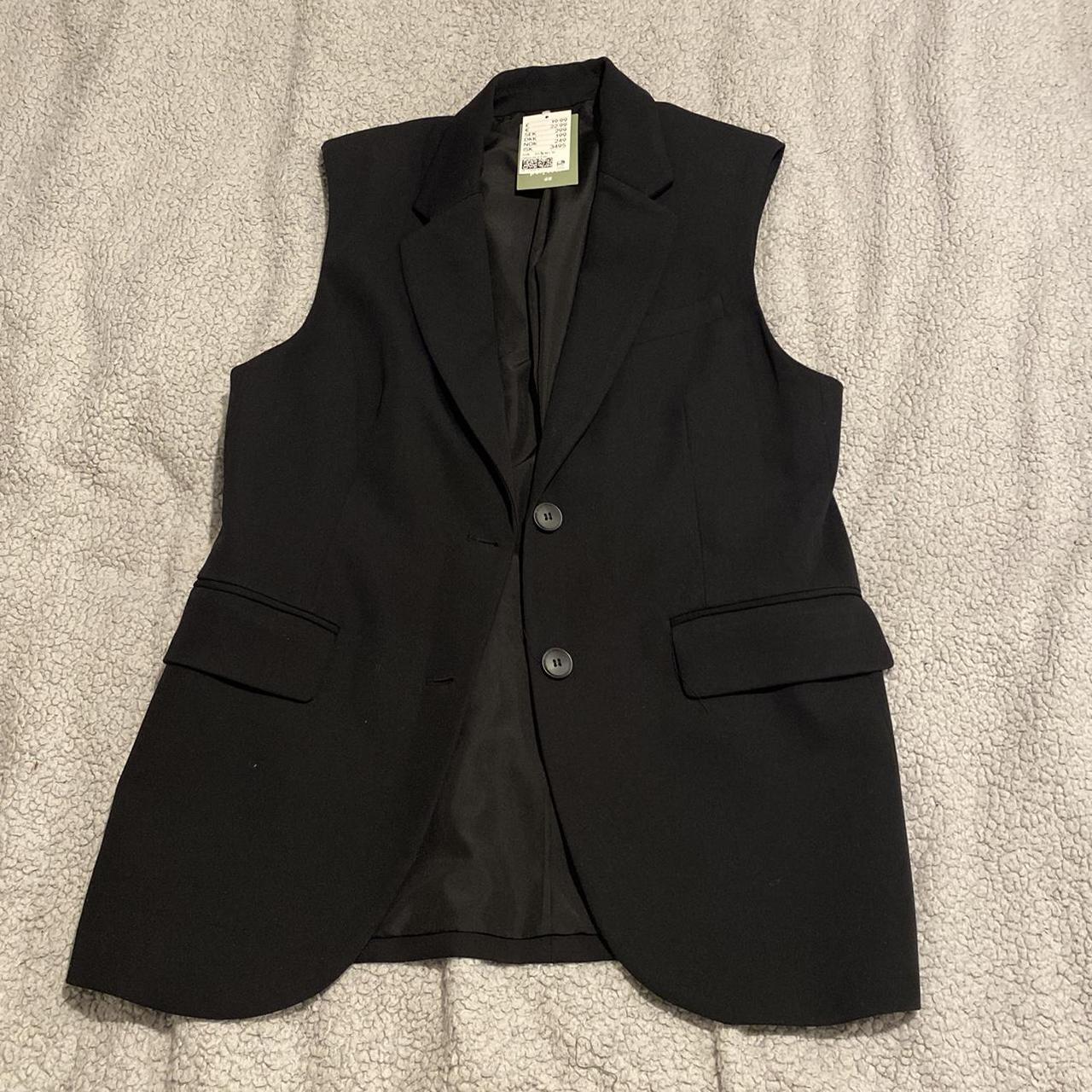 H&M Women's Black Waistcoatsvests Depop