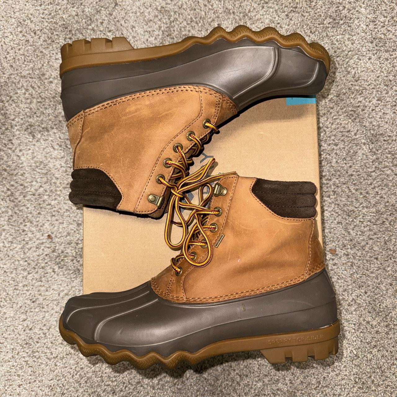 sperry duck boots mens on feet